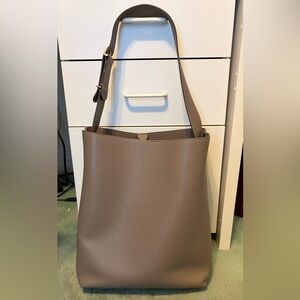 Cuyana oversized Linea Bucket Bag